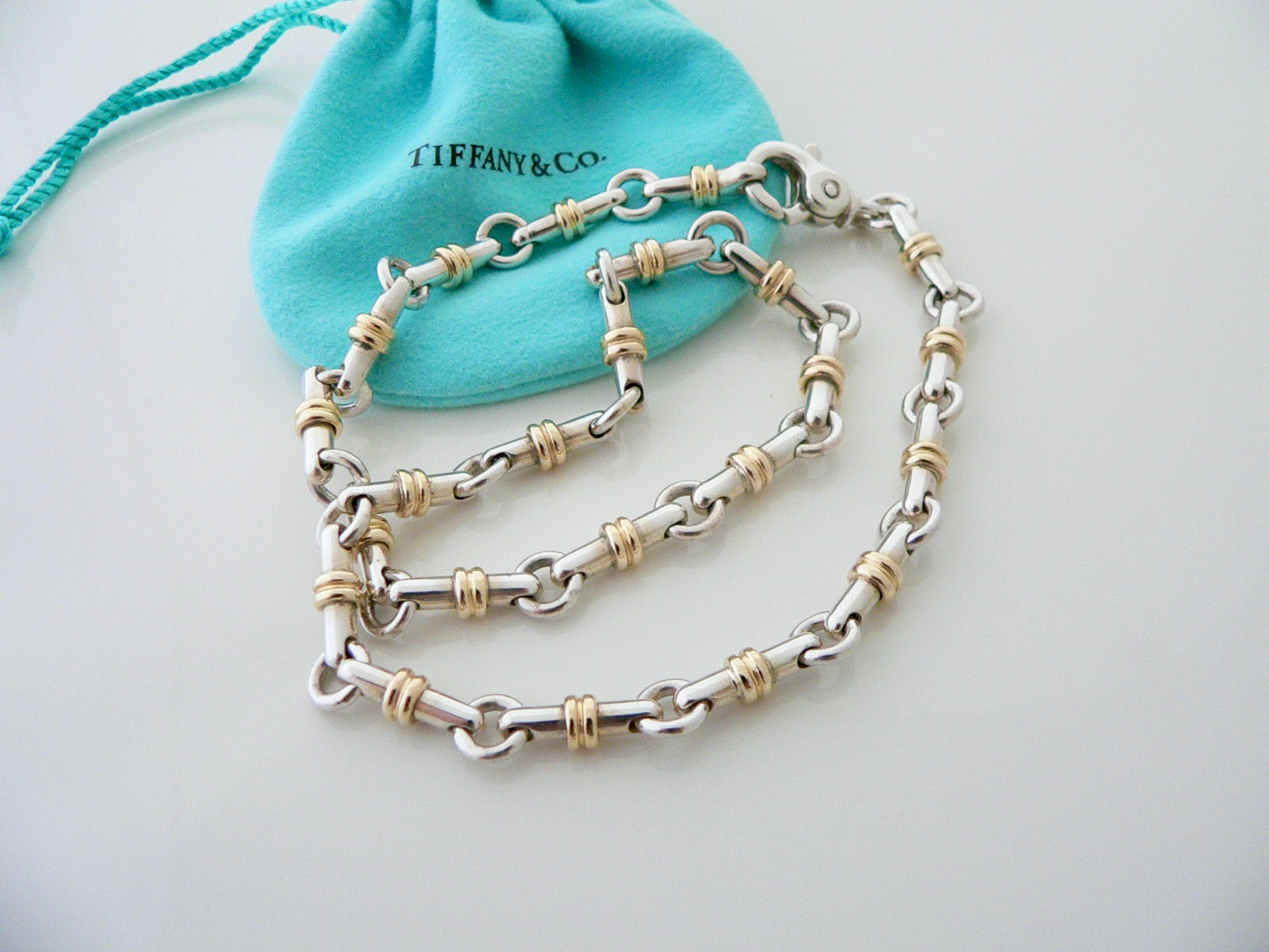 05B1BF5A-CF3D-4256-BC1F-