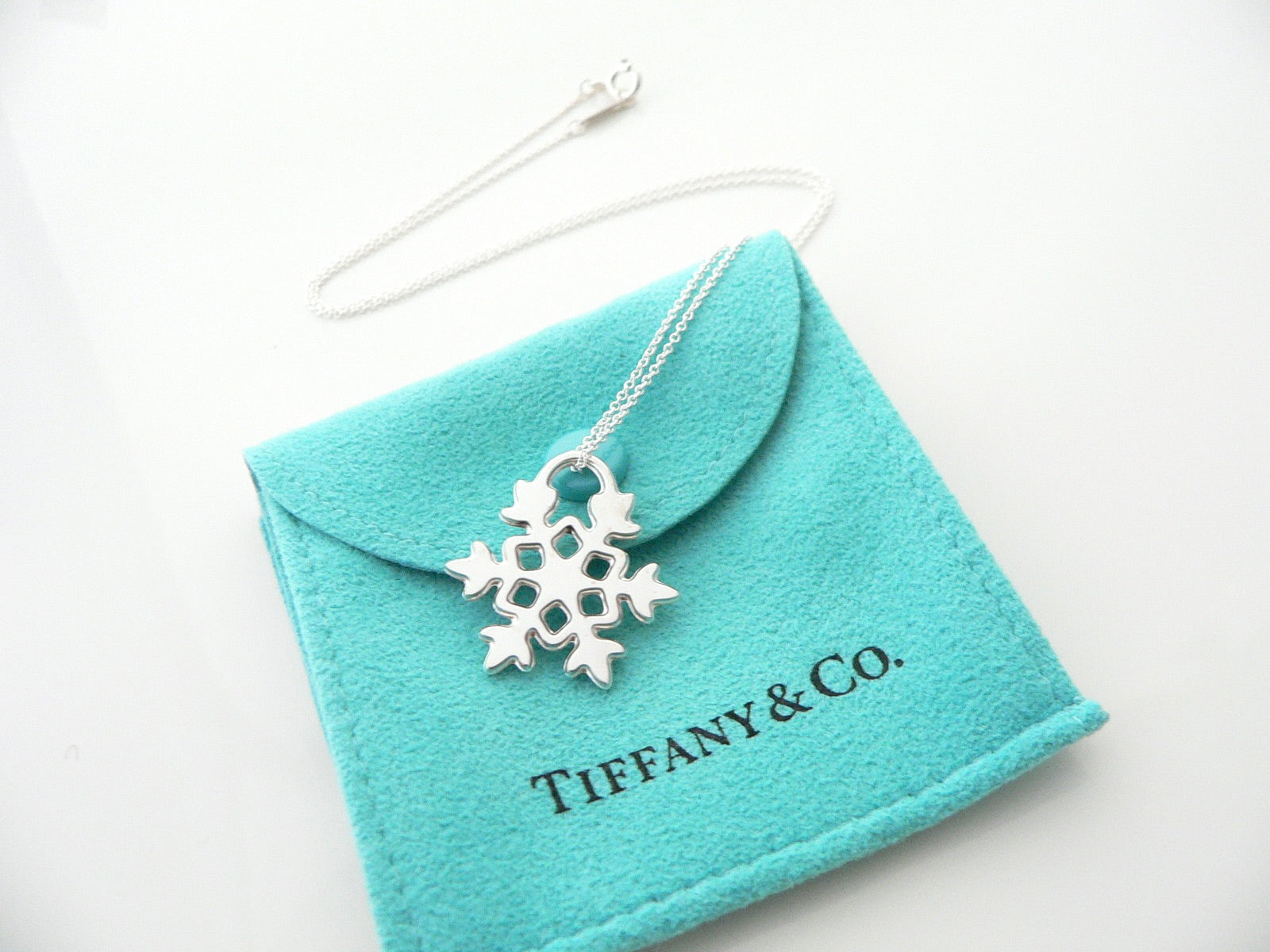 Tiffany Co Silver Snowflake Charm Necklace Pendant Chain