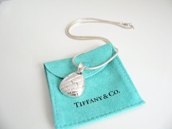Tiffany & Co Silver Charm Necklace Crocodile Triangle Snake Chain Animal Silver Gift Pouch 18 Inch Long Chain