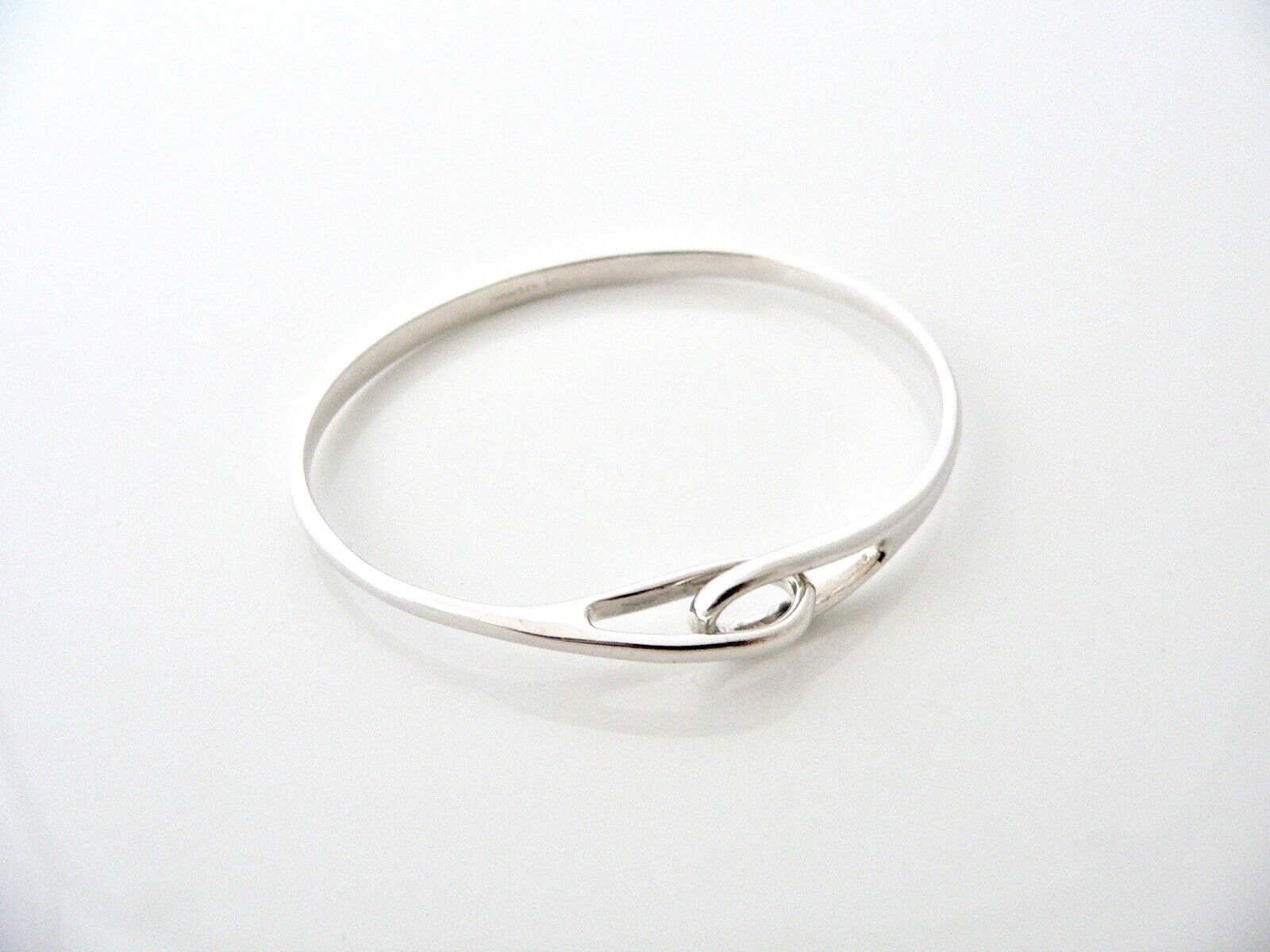 Tiffany & Co Silver Infinity Bangle Interlocking Bracelet Gift Love Rare