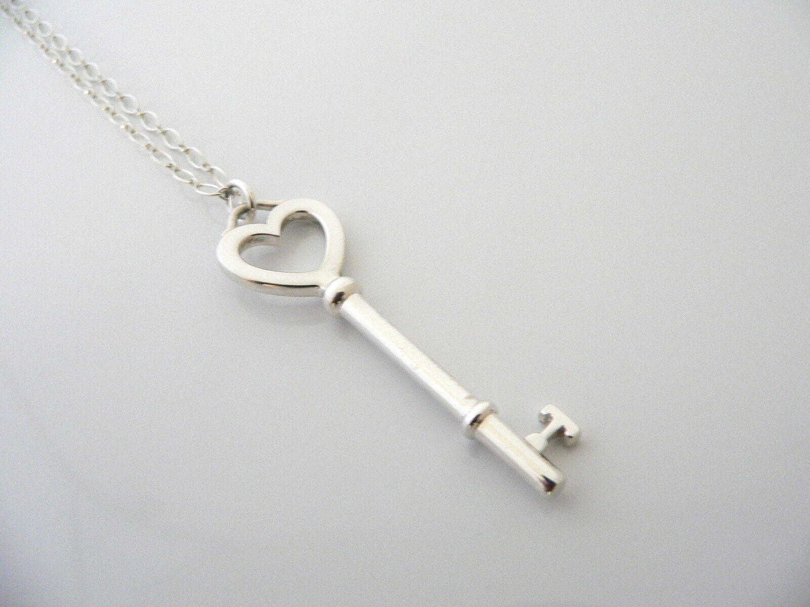 Tiffany Co Silver Large Heart Key Necklace Pendant 18 Inch Chain Gift Love