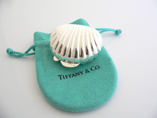 Tiffany & Co Silver Shell Oyster Clam Pill Box Case Container Love Gift Pouch