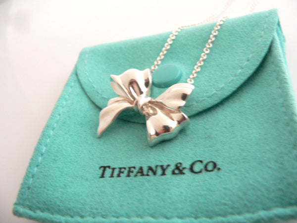 Tiffany & Co  Silver Large Ribbon Bow Necklace Pendant 19 inch Chain Gift Pouch
