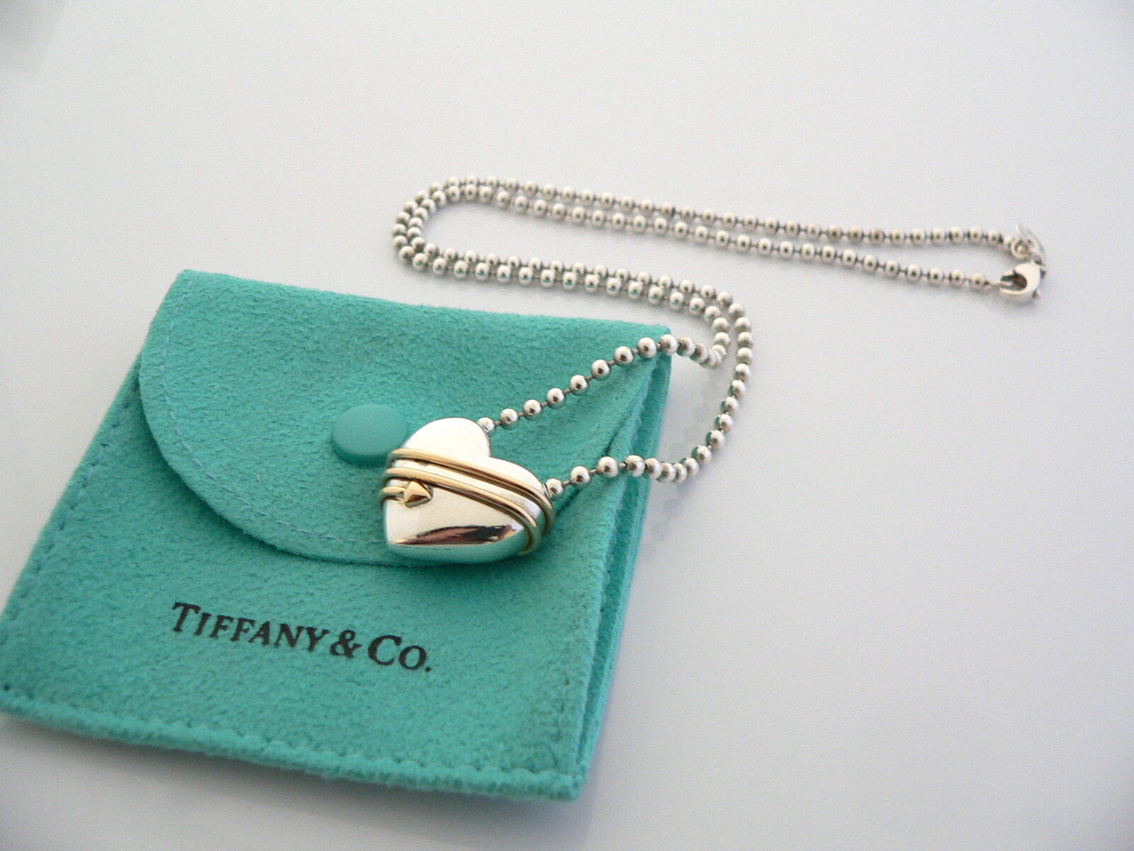 Tiffany & Co., Diamond Arrow Necklace