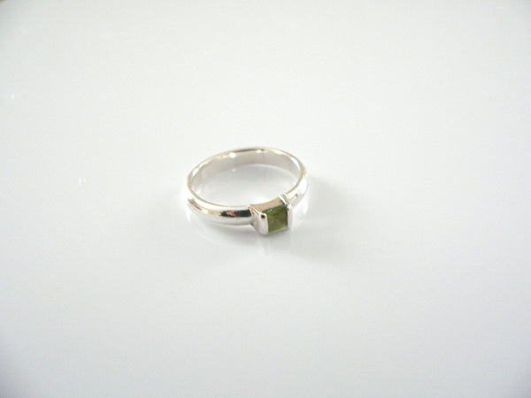 Tiffany & Co Silver Peridot Green Gemstone Ring Stacking Band Sz 6.25 Gift Love