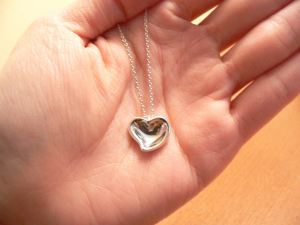 Tiffany & Co Peretti Carved Heart Necklace Pendant Chain Silver Love Gift