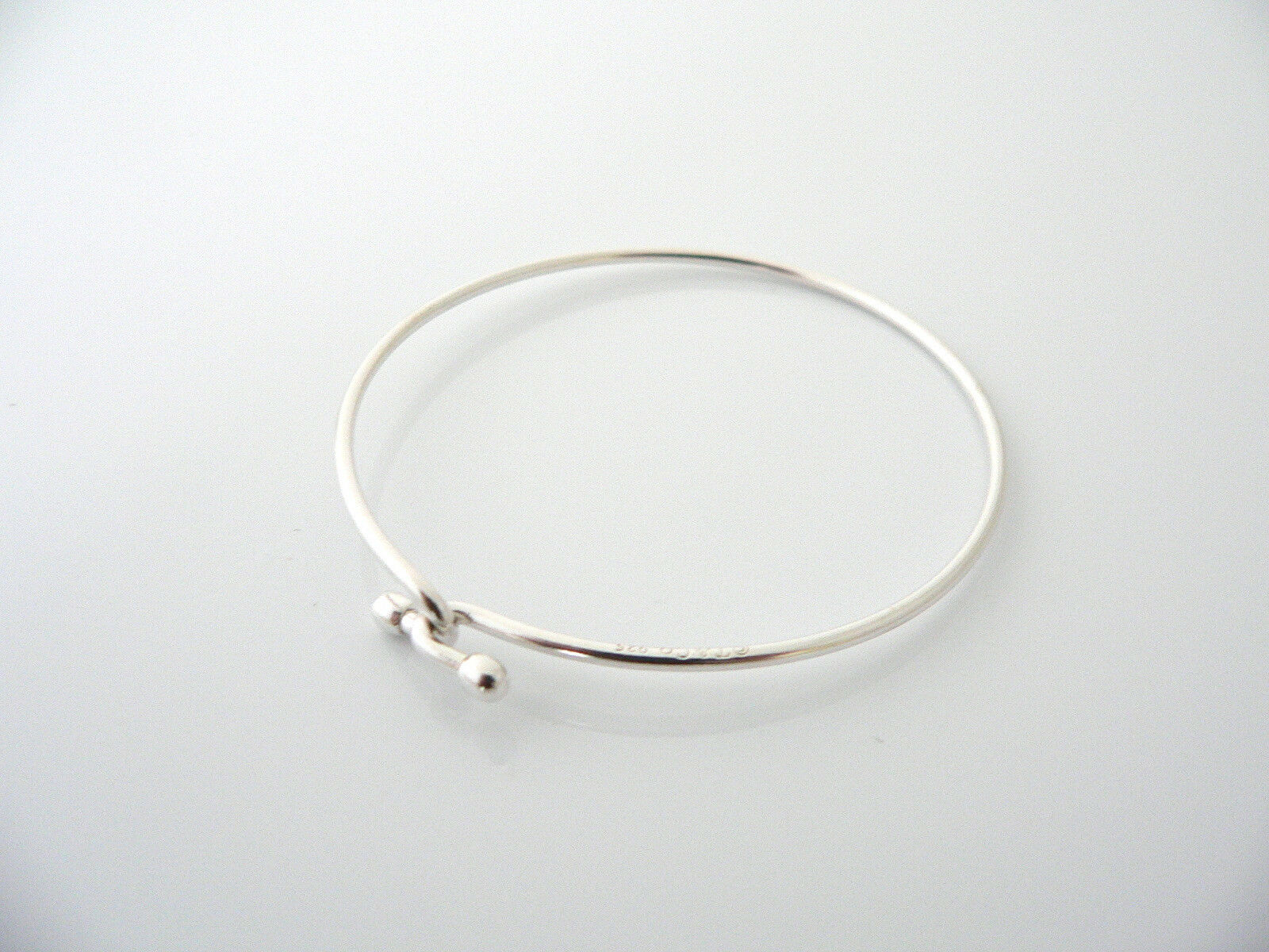 TIFFANY 18K Silver Hook and Eye Love Knot Bracelet -  Canada