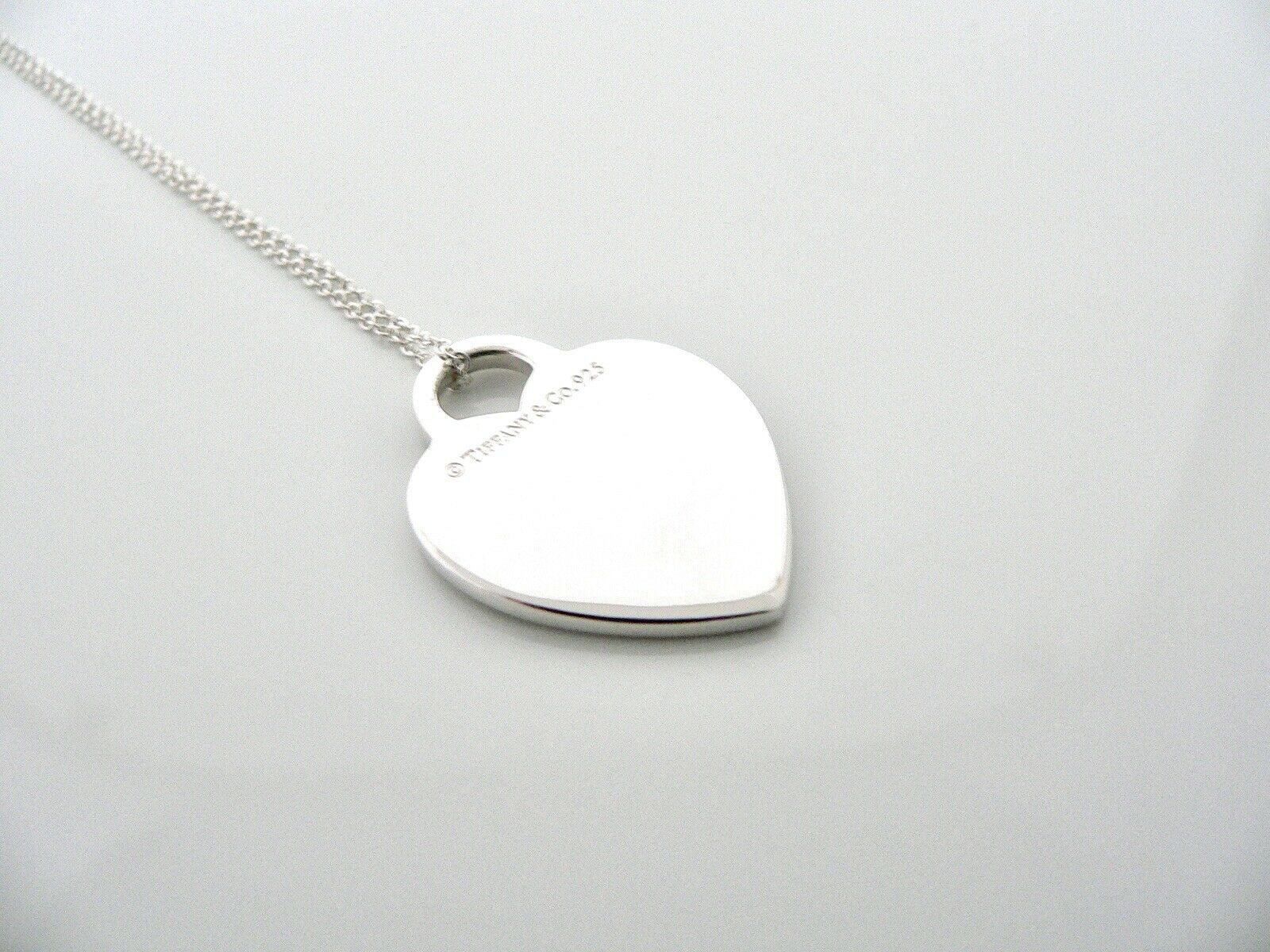 Tiffany & Co Heart Tag Necklace Pendant Charm Chain Silver Gift Love T and Co