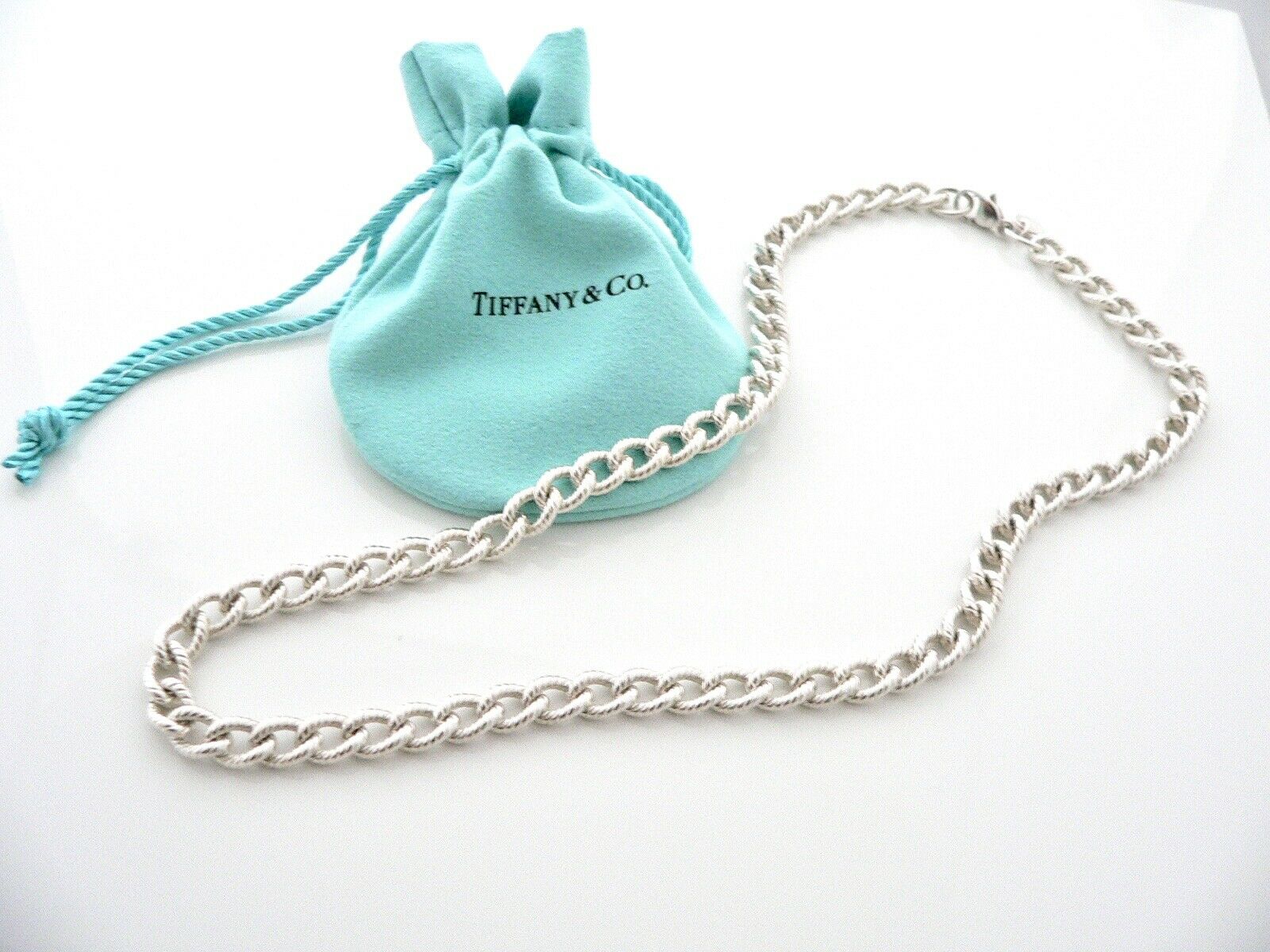 Tiffany & Co Textured Necklace Link Chain 18 Inches Gift Pouch Silver Cable Love