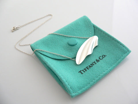 Tiffany & Co Wave Necklace Pendant Sculpture Charm 17 Inch Love Gift Pouch Art