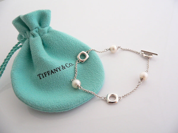 Tiffany & Co Silver Cushion Pearl Pearls Bracelet Bangle Chain Gift Love Pouch