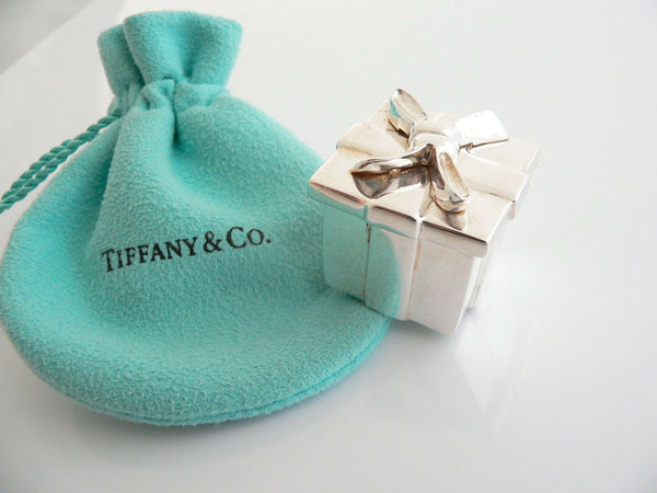 Tiffany & Co Silver Gift Box Pill Box Case Ribbon Bow Signature Pouch