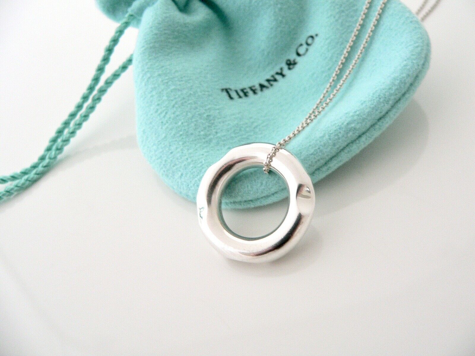 Tiffany & Co Gehry Tube Necklace Pendant Charm Chain Silver Gift Pouch Love Art