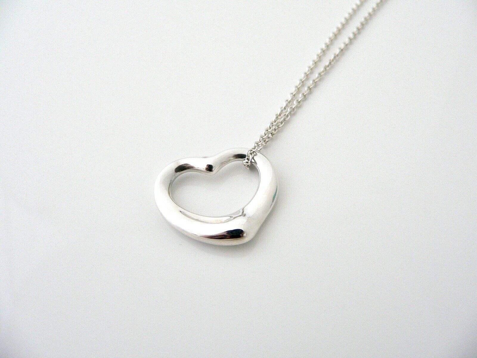 Tiffany & Co Open Heart Necklace Pendant Charm Chain Peretti Gift Love Peretti