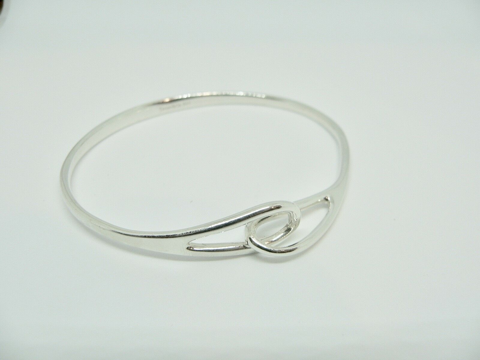 Tiffany & Co Silver Infinity Bangle Interlocking Bracelet Gift Love Rare