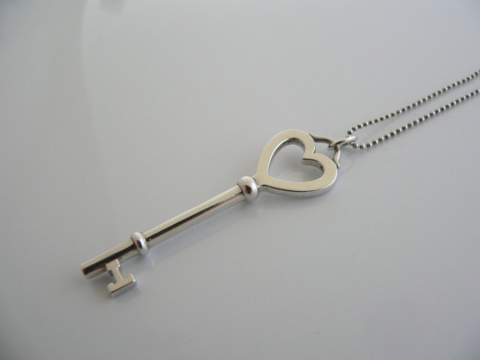 Tiffany Co Silver Large Heart Key Necklace Pendant Charm Bead Chain Gift Love