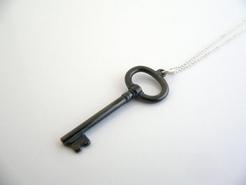 Tiffany & Co Silver Oval Black Titanium Key Necklace Pendant Chain Gift 17 Inch
