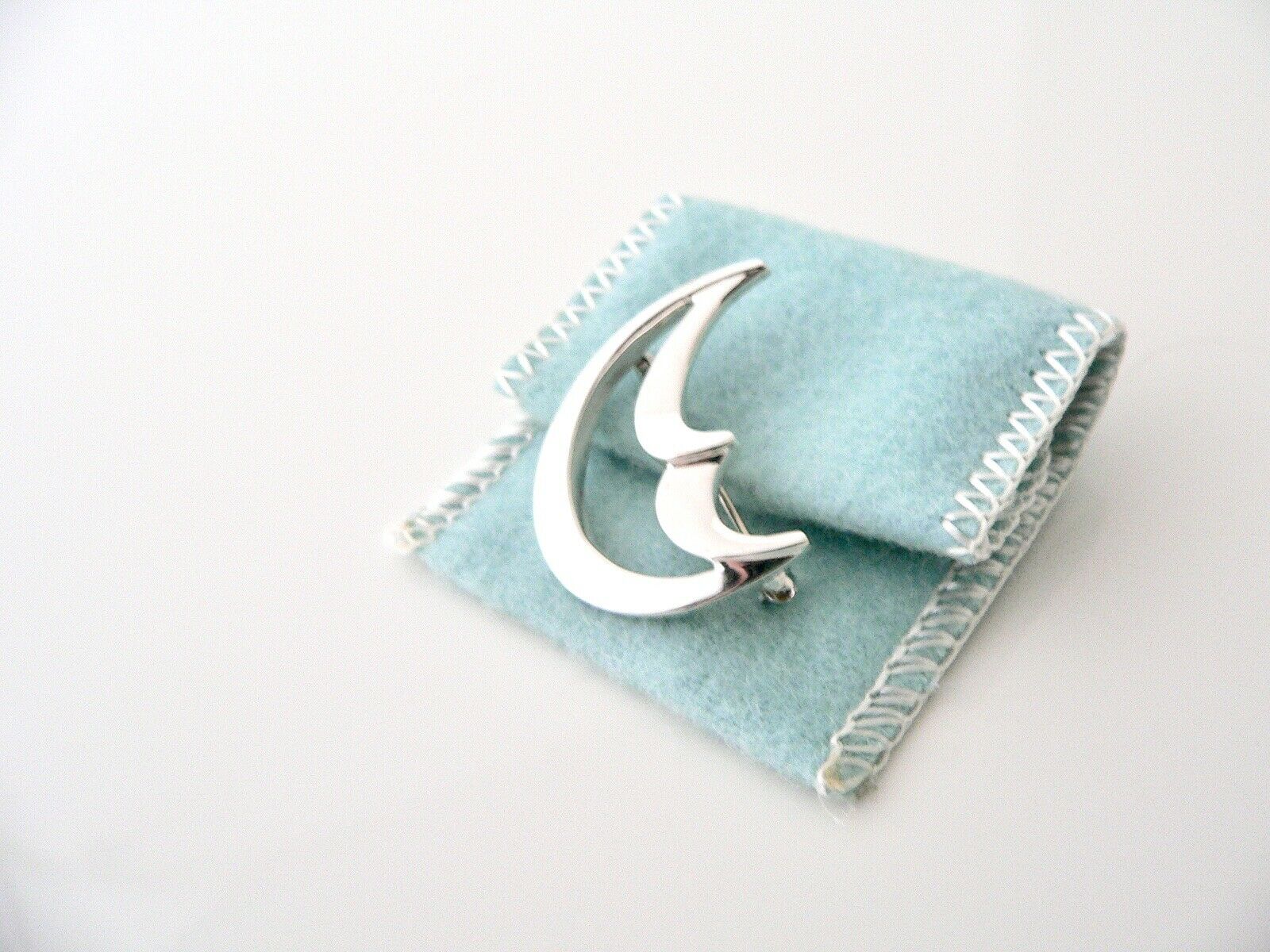 Tiffany & Co Moon Pin Brooch Pouch Rare Classic Cool Paloma Picasso Gift  Love