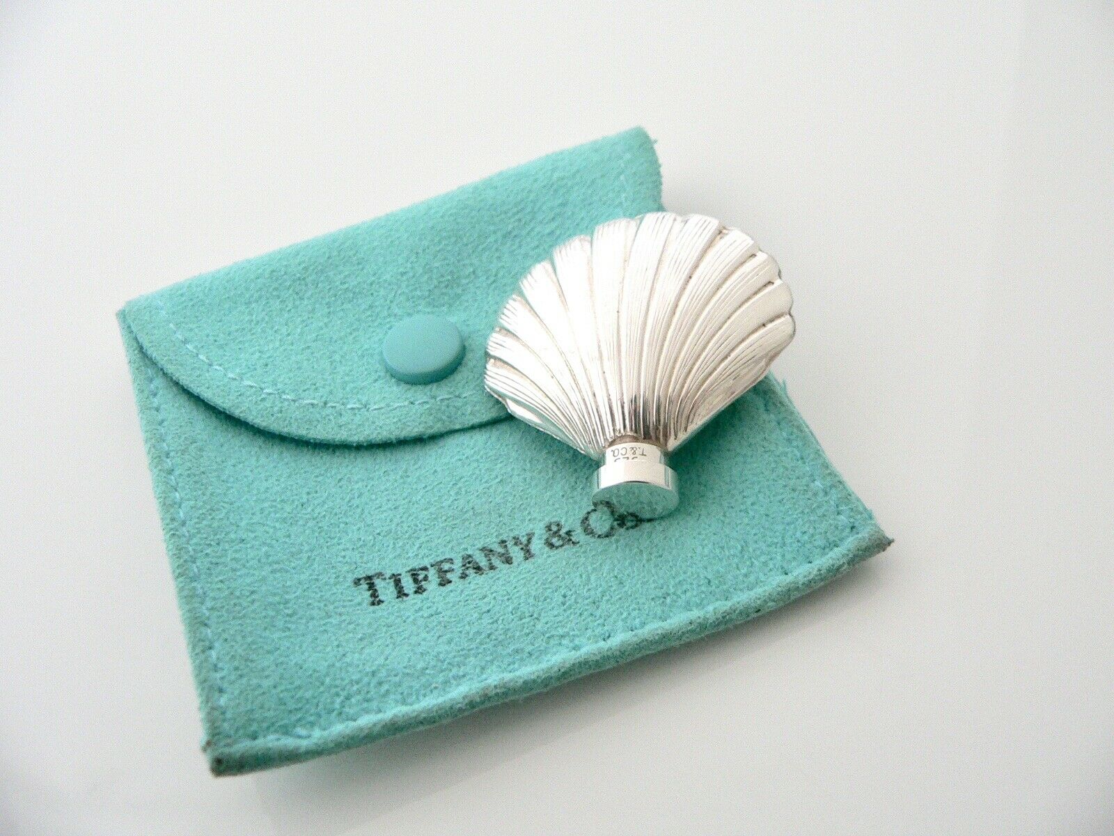Tiffany & Co Silver Shell Perfume Bottle Dabber Case Gift Pouch Ocean Sea Lover