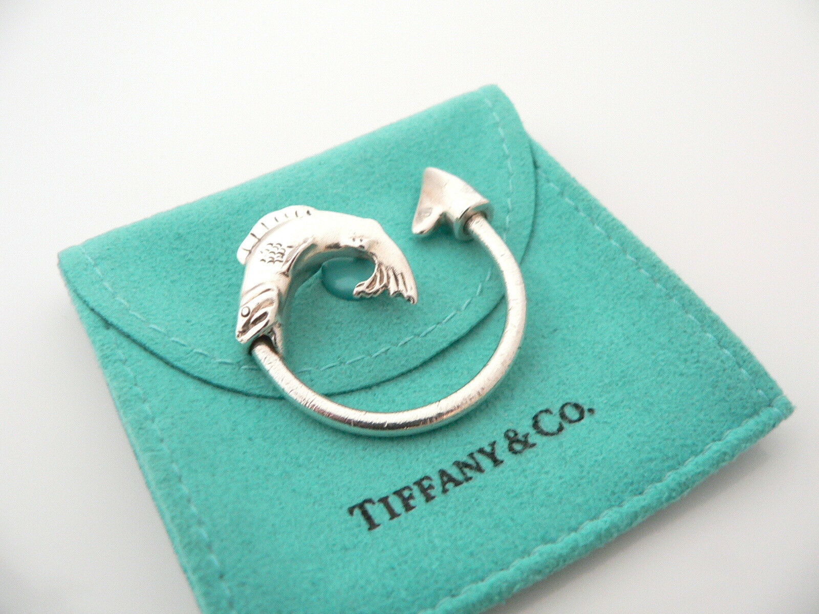 Tiffany ティファニー フィッシュ キーリング SV925 魚 カギ 銛 ティファニー 魚 フィッシュ キーホルダー - メルカリ