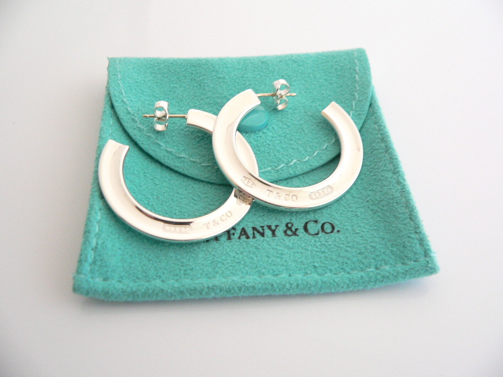 Tiffany co store silver hoop earrings 925