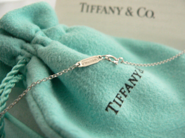 Tiffany & Co 18K Gold Pearl Drop Dangle Necklace Pendant Chain Gift Pouch Love