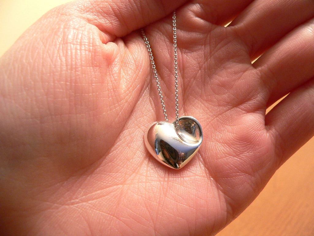 Tiffany folded heart necklace Clearance