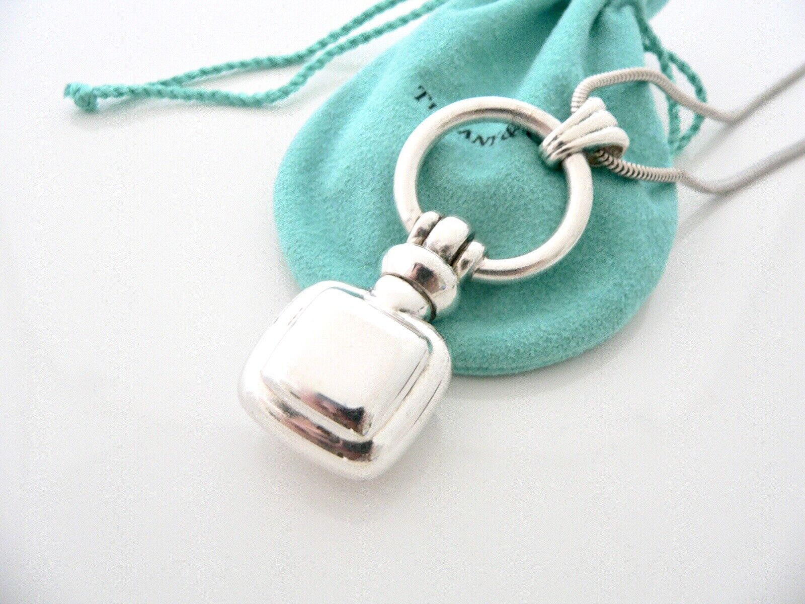 NICKEL FREE PERFUME BOTTLE LIKE NECKLACE