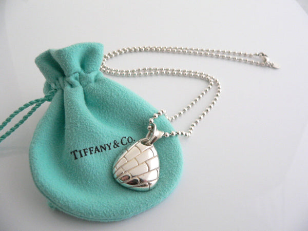 Tiffany & Co Crocodile Necklace 21 Inch Chain Pendant Charm Gift Silver Pouch