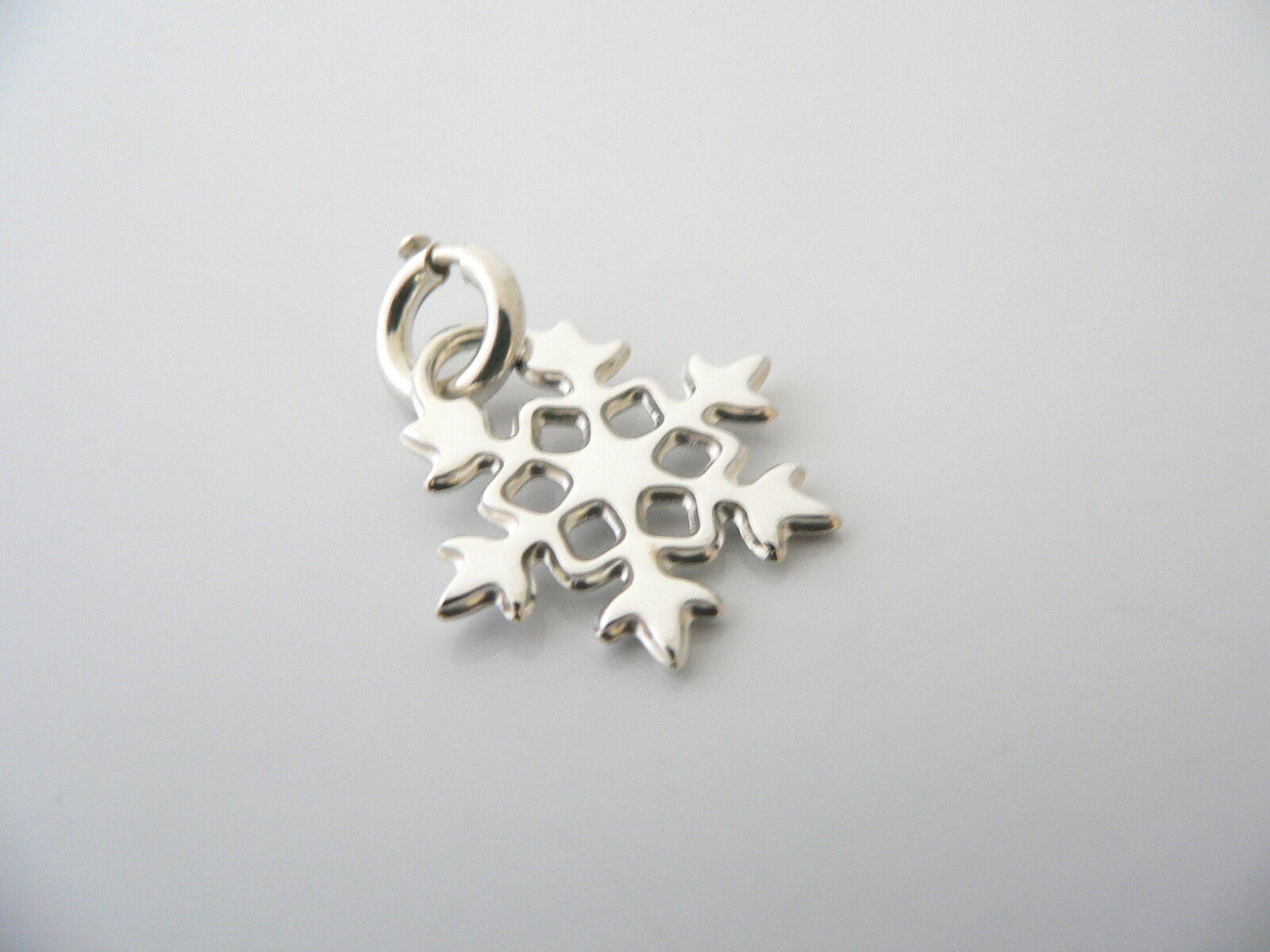 Tiffany & Co Silver Snowflake Charm Circle Clasp 4 Necklace Bracelet Jewelry 925