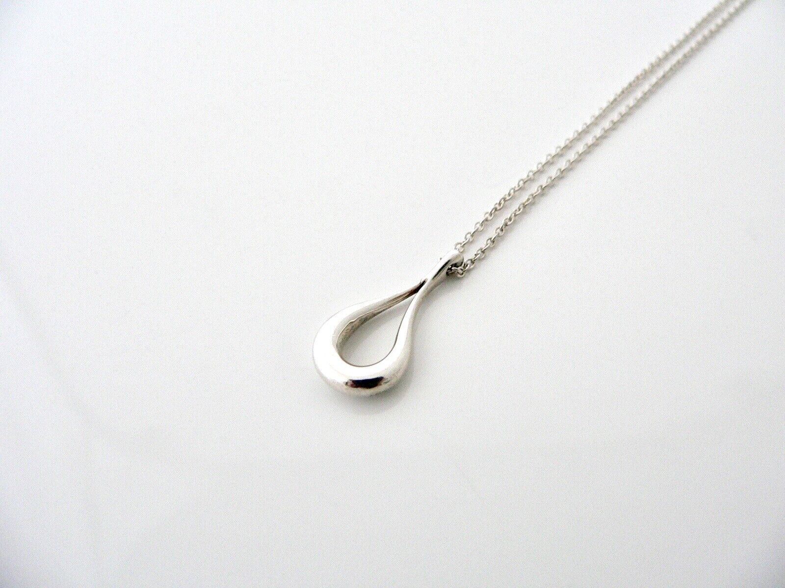 Tiffany & Co Silver Peretti Open Tear Teardrop Necklace 18 Inch Chain Gift Love