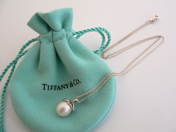 Tiffany & Co Silver Heart Cap Pearl Necklace Pendant Charm Chain Rare 17.5 Inch