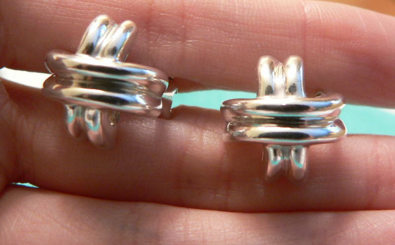 Tiffany & Co Silver Signature X Pierced Earrings Omega Rare Gift Love Statement