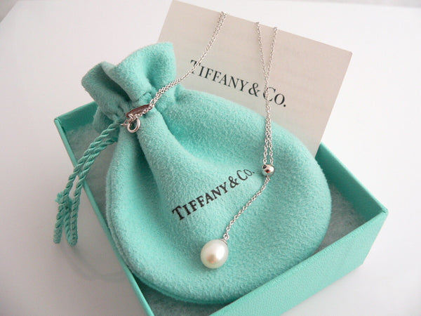 Tiffany & Co 18K Gold Pearl Dangle Dangling Necklace Pendant Chain Gift Pouch