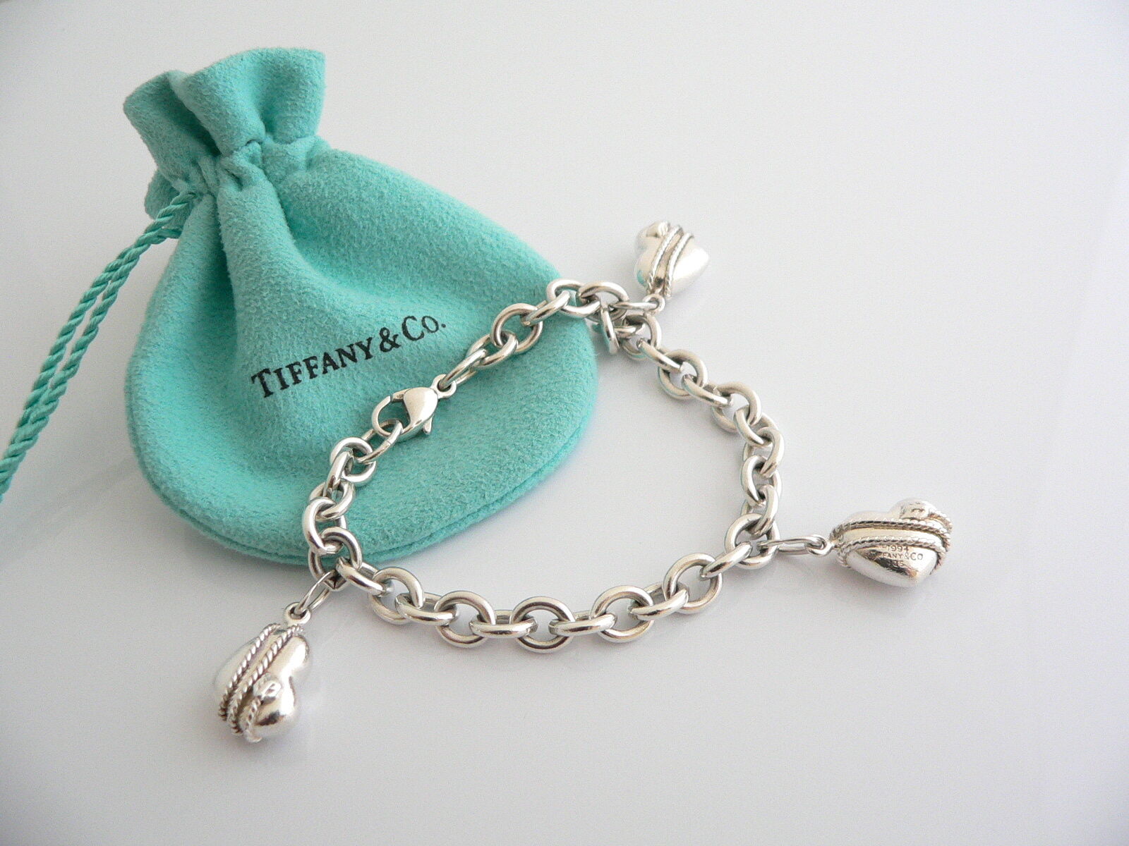 Tiffany & Co Silver 3 Hearts Arrow Charm Dangle Bracelet Bangle Link Chain Gift