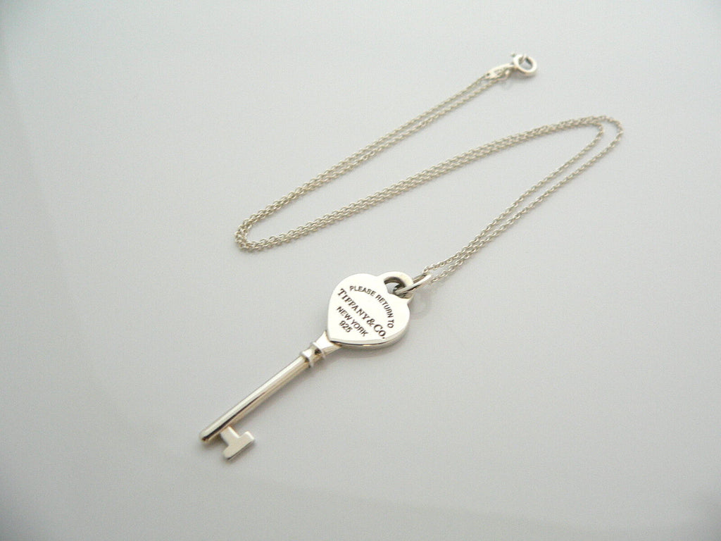 【Tiffany & Co】Return to Tiffany Heart Tag with Key Pendant Return to Tiffany®:Heart Tag Pendant in Sterling Silver with